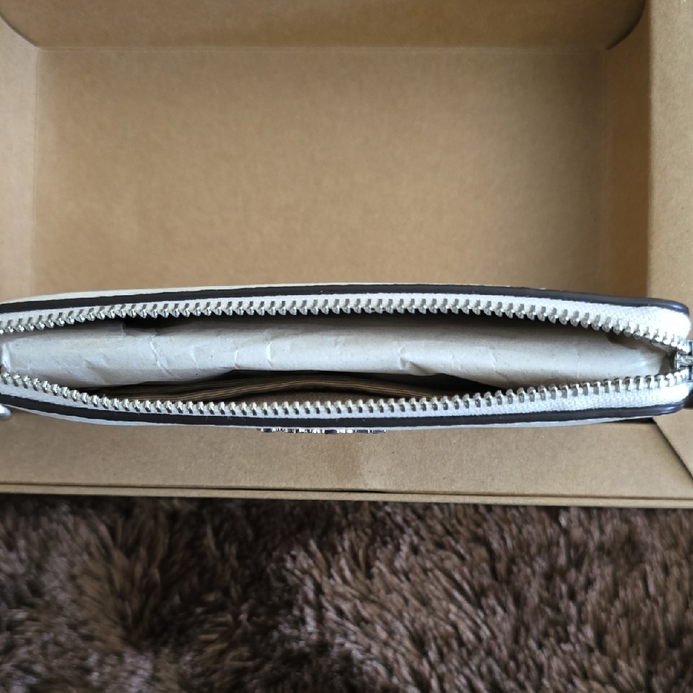 Coach Cream Clutch with Signature Monogram - Picture 2 of 3